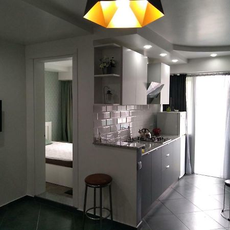 Apartment Eteri Batumi Exterior photo